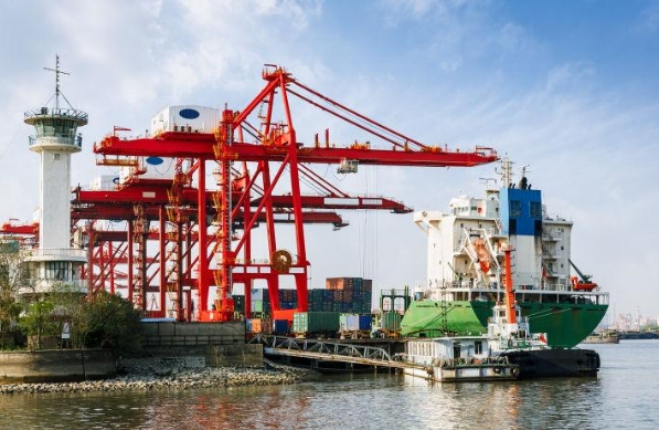 宁波货代公司如何在激烈的市场竞争中脱颖而出,实现创新与突破