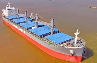 宁波货运公司正在着货物的流通,成为重塑物流版图的新引擎