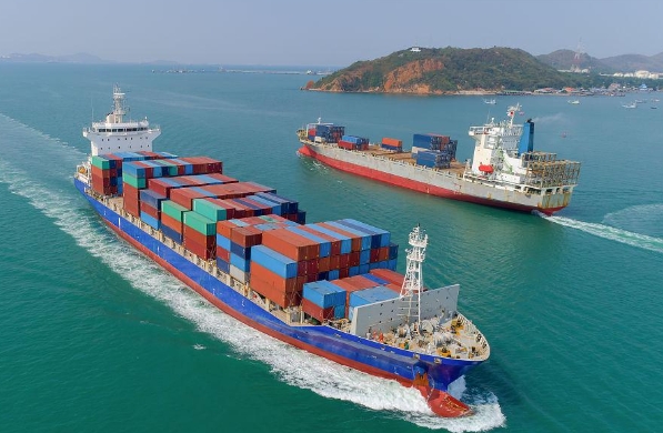 青岛货代既面临着难得的发展机遇,也遭遇着前所未有的挑战
