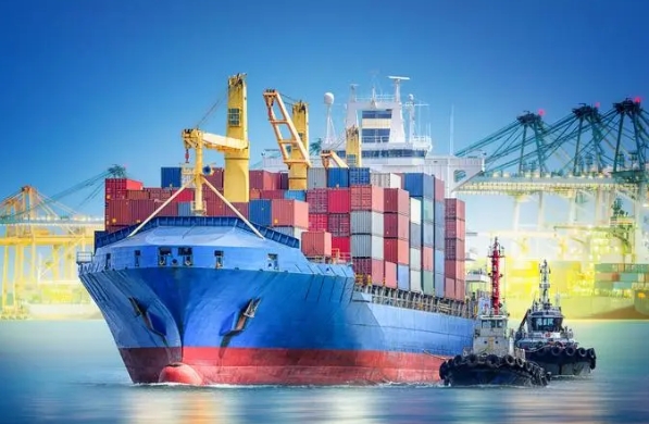 作为连接世界的桥梁，深圳进口货运代理促进了国际贸易的繁荣发展