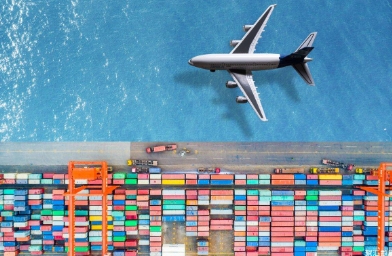 深圳货代公司为构建高效、智能、绿色、可持续的物流生态贡献力量