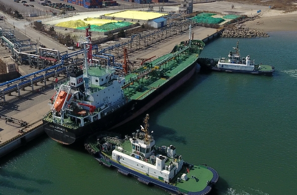 随着国际贸易的不断发展和全球化的趋势,天津的货代行业也逐渐崛起