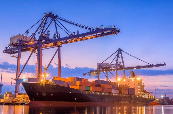 面对激烈的市场竞争和不断变化的客户需求,天津货代如何应对?