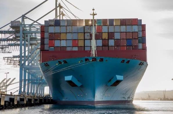 英国国际货代行业的特点、挑战和未来趋势是怎样的？