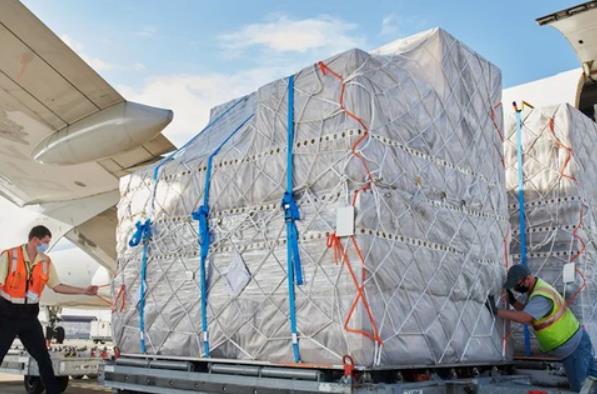 新加坡空运专线对全球经济的影响有哪些？