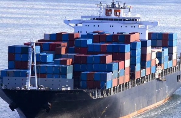 俄罗斯货运代理行业作为连接东西方的桥梁,推动着国际贸易的繁荣