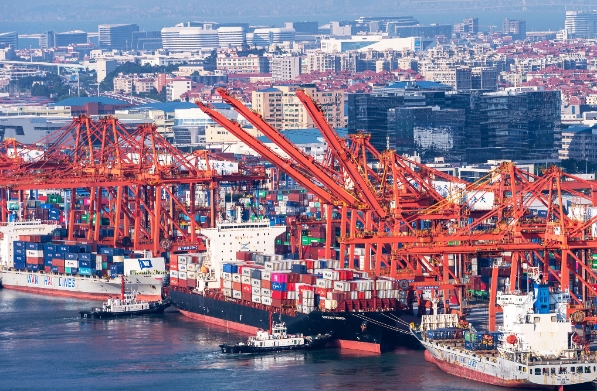 国际货代不仅是商品流动的加速器,更是推动世界经济繁荣的重要力量