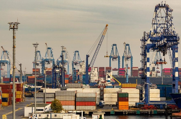 澳大利亚货代提供物流解决方案，更是推动该国经济全球化的重要力量